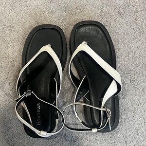 Easy Day Flatform Sandals - Cream